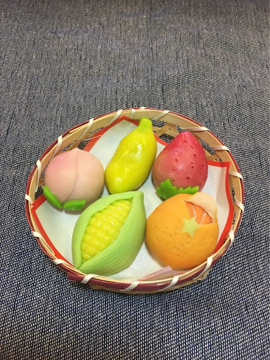 季節の果物菓子